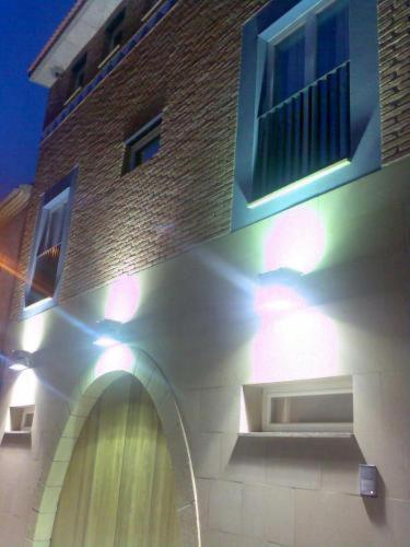 Hotel El Patiaz De La Reina Rana Tauste Exterior photo